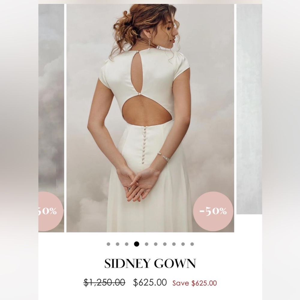 Chic Cream Cap Sleeve Wedding Dress - Picture 5 of 8